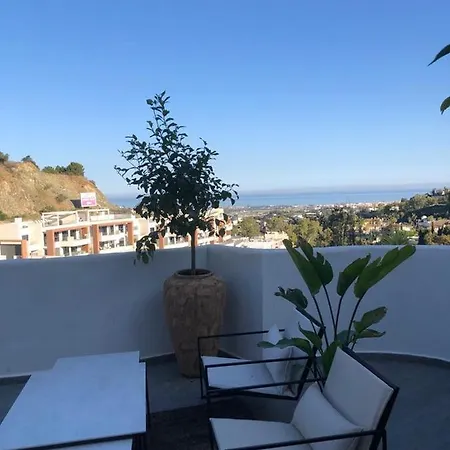 La Quinta Hills 2 Bedroom In Marbella Malaga